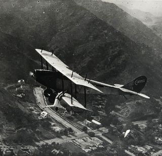 ORMER LOCKLEAR ARCHIVE